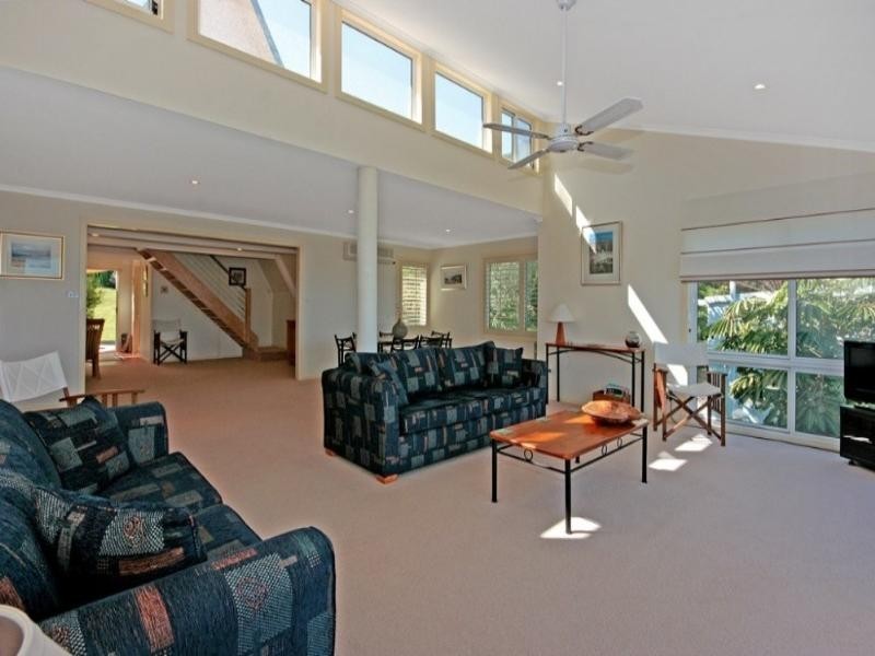 28 Tallawang Avenue, Malua Bay NSW 2536