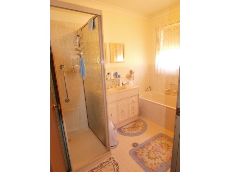 4/4-6 Crag Road, Batehaven NSW 2536