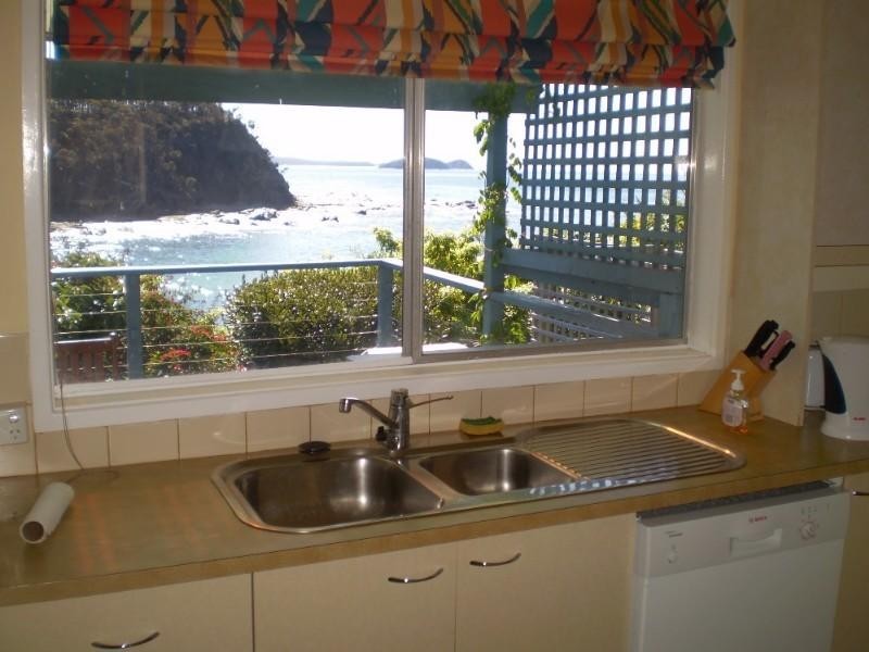 20 Iluka Avenue, Malua Bay NSW 2536