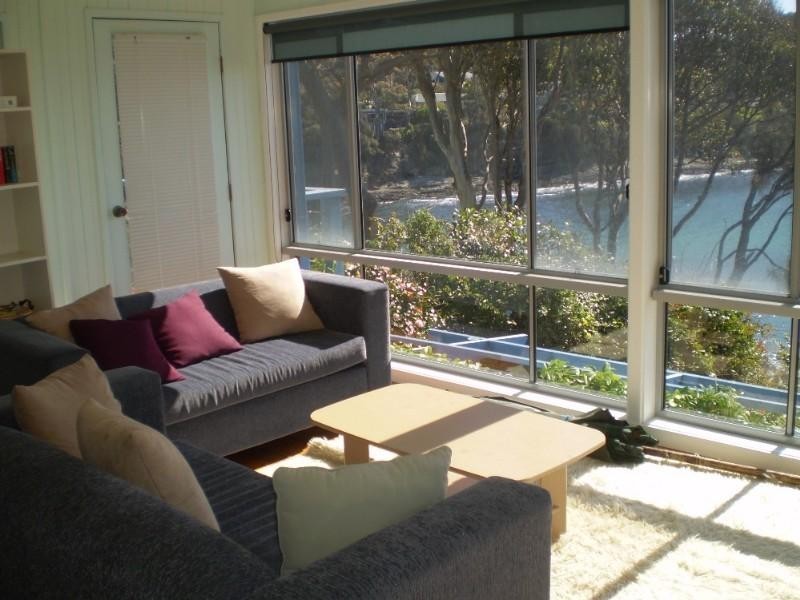 20 Iluka Avenue, Malua Bay NSW 2536