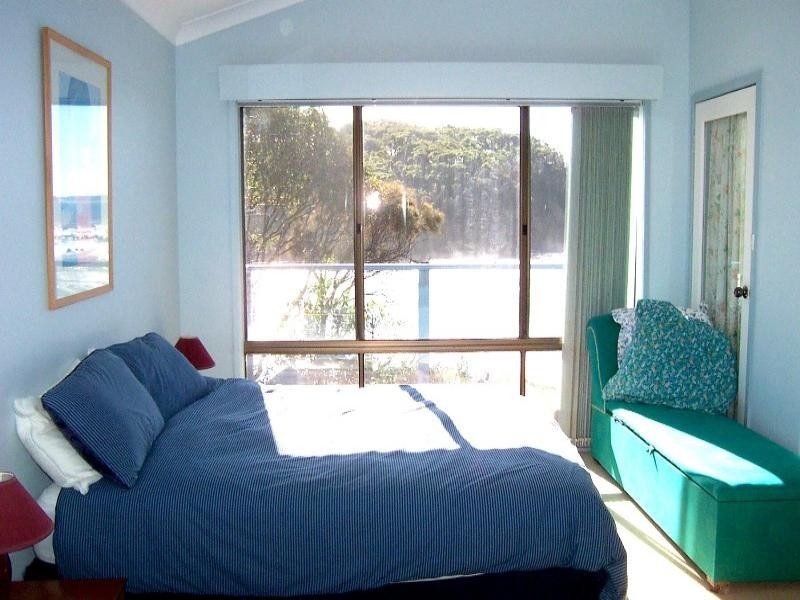 20 Iluka Avenue, Malua Bay NSW 2536