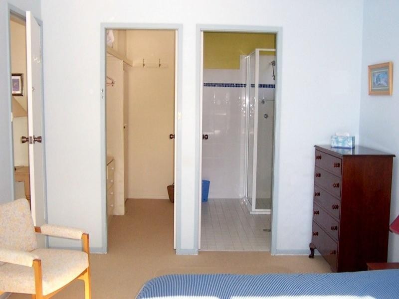 20 Iluka Avenue, Malua Bay NSW 2536