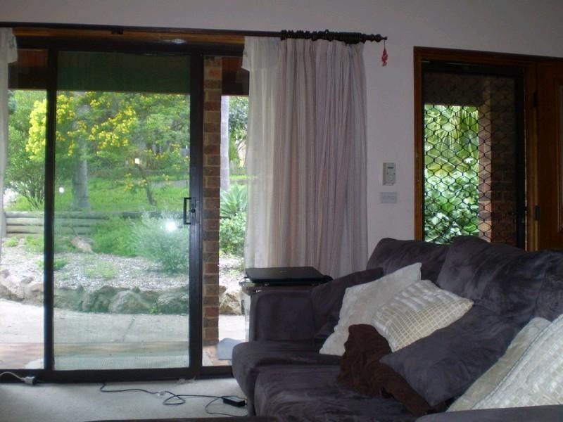 100 Country Club Drive, Catalina NSW 2536