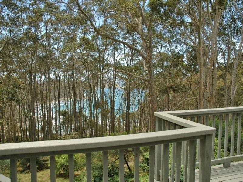9 Dale Place, Batemans Bay NSW 2536
