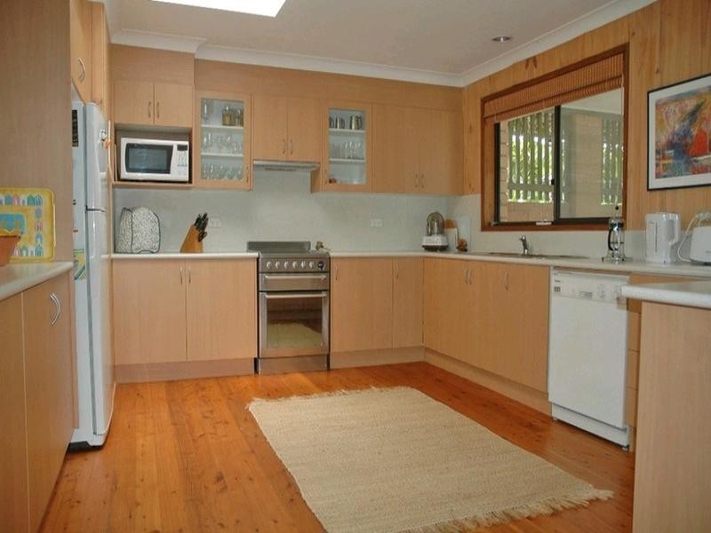 9 Dale Place, Batemans Bay NSW 2536