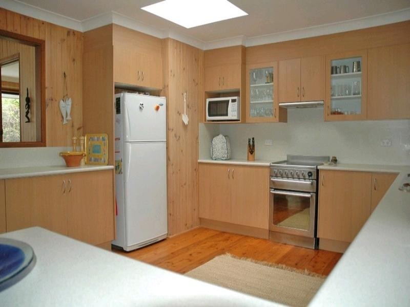 9 Dale Place, Batemans Bay NSW 2536