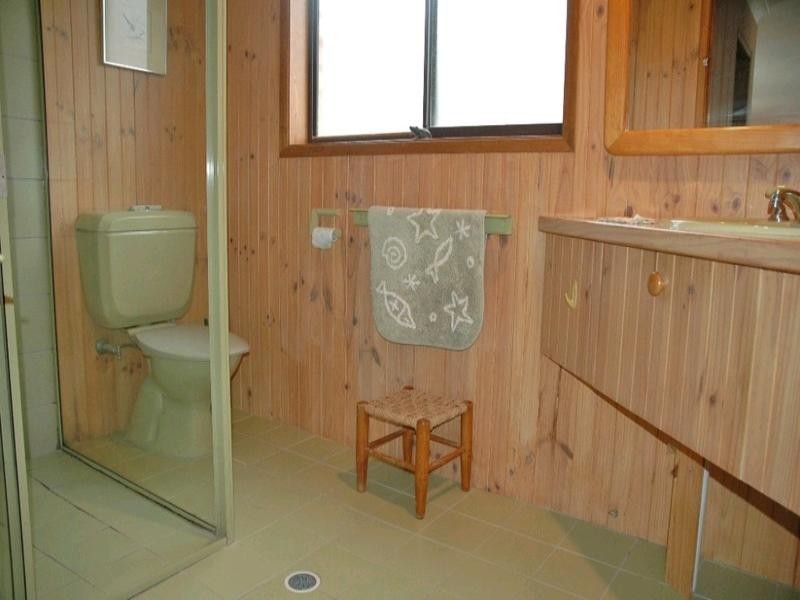 9 Dale Place, Batemans Bay NSW 2536