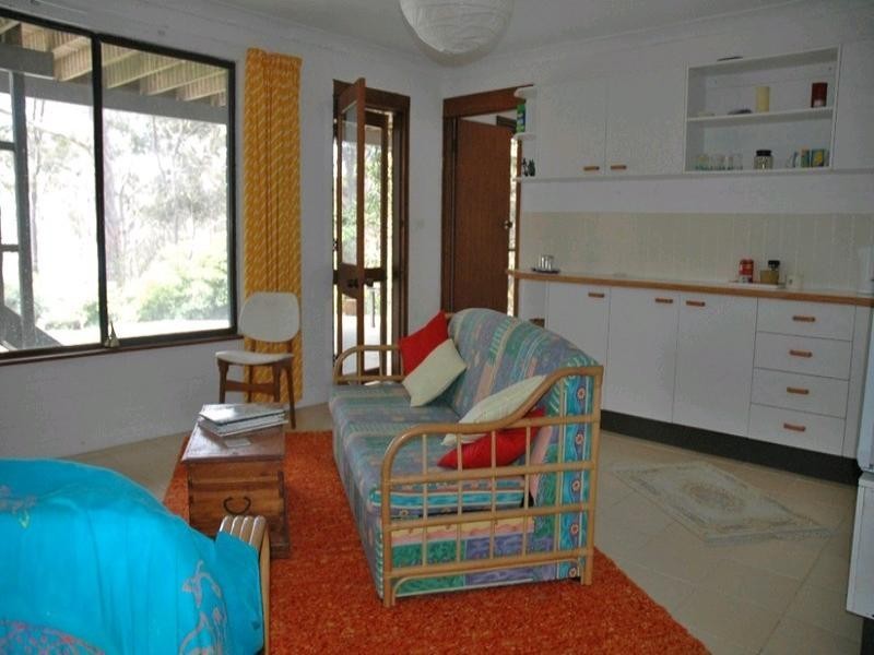 9 Dale Place, Batemans Bay NSW 2536