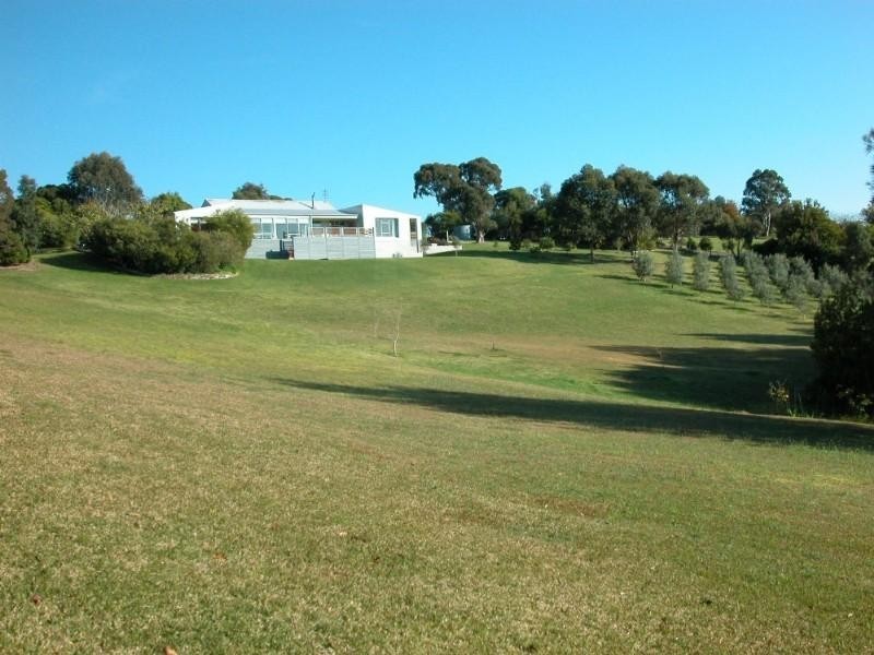 42 Skipjack Reach, Tuross Head NSW 2537