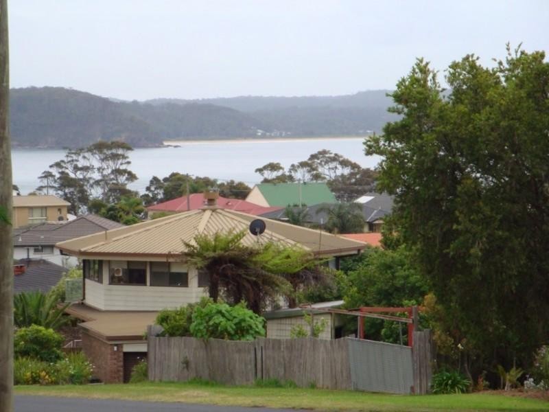 1/24 Ocean Road, Batehaven NSW 2536