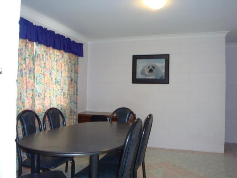 1/24 Ocean Road, Batehaven NSW 2536