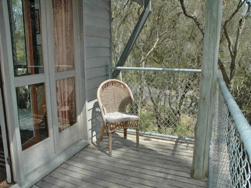 27 Rosedale Parade, Batemans Bay NSW 2536