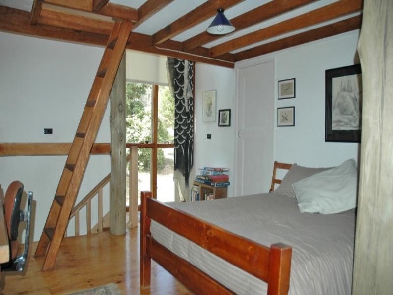 27 Rosedale Parade, Batemans Bay NSW 2536