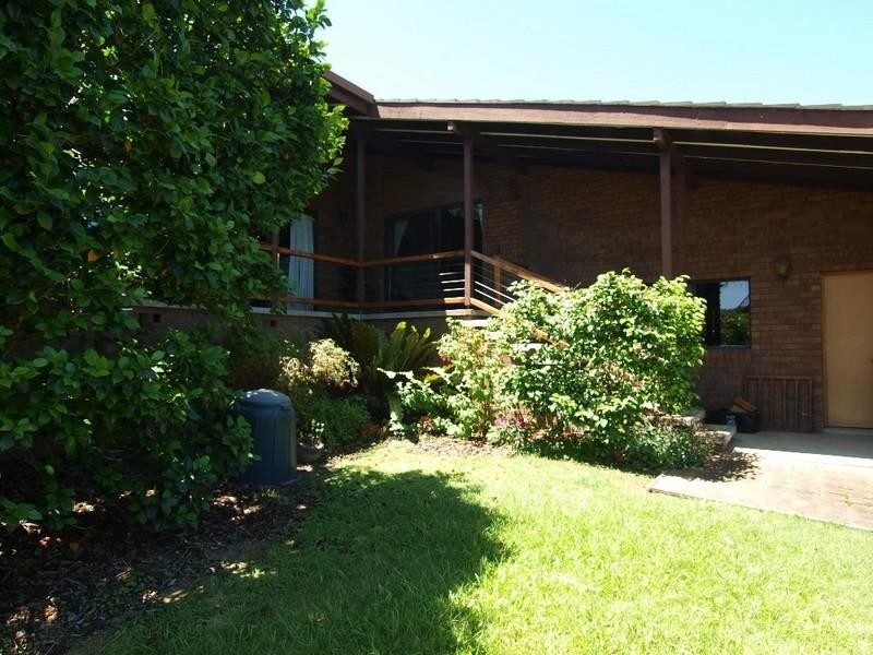 56 Cook Avenue, Surf Beach NSW 2536