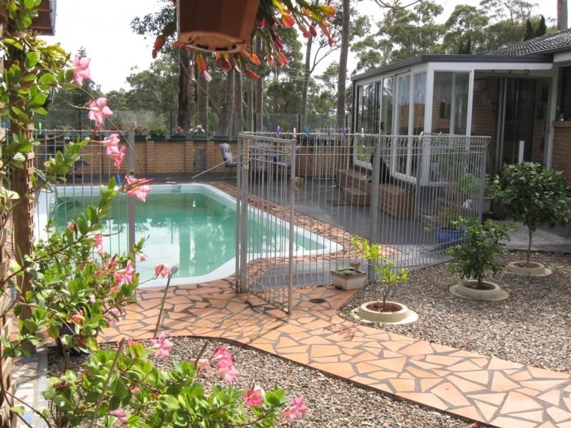 2a Barbara Crescent, Denhams Beach NSW 2536