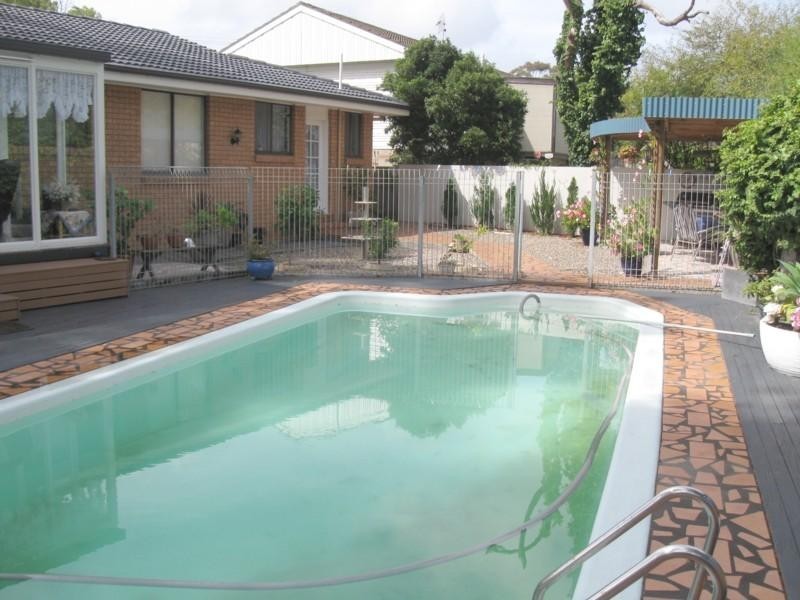 2a Barbara Crescent, Denhams Beach NSW 2536