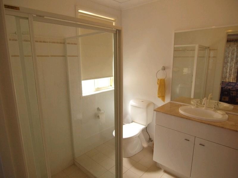 10 Batman Place, Sunshine Bay NSW 2536