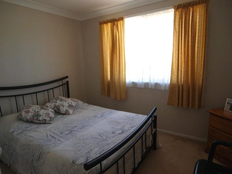 10 Batman Place, Sunshine Bay NSW 2536