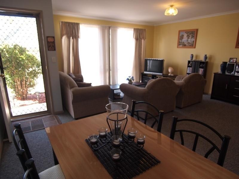 4/5 Drinnan Close, Surf Beach NSW 2536