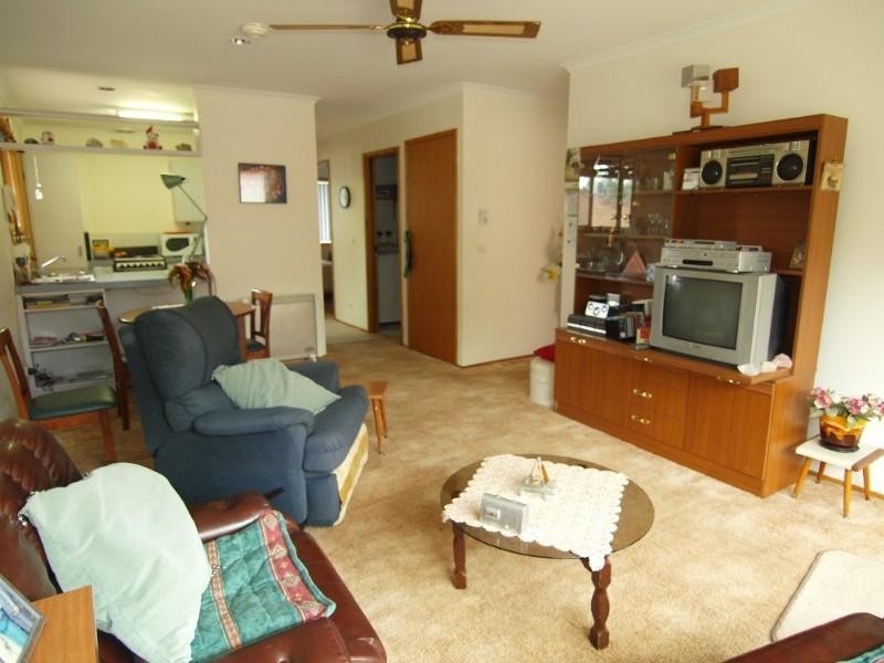 1/3 Drinnan Close, Surf Beach NSW 2536