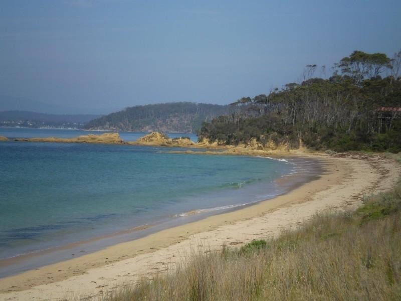 20 Maloneys Drive, Maloneys Beach NSW 2536