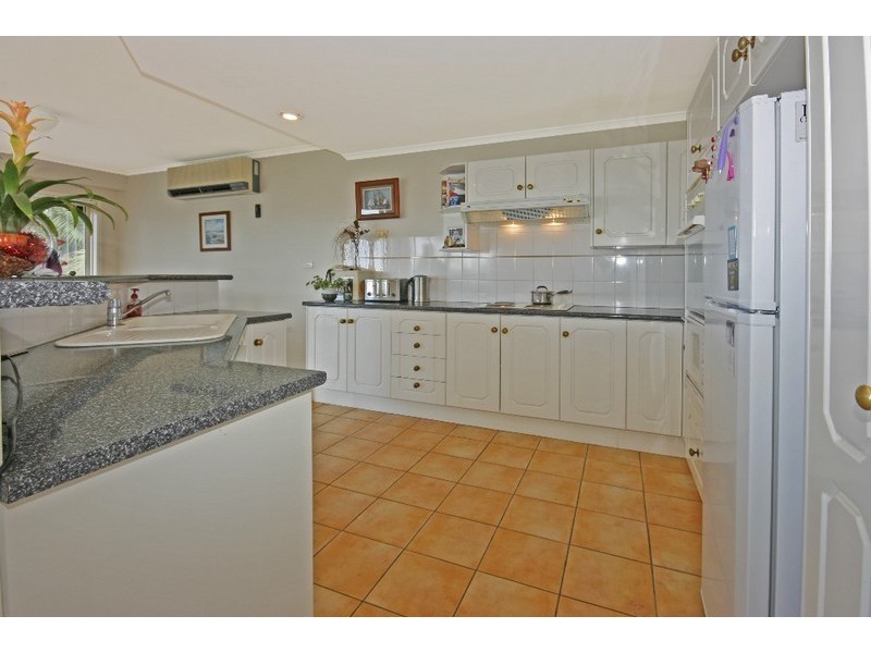 2/45 Beach Road, Batemans Bay NSW 2536