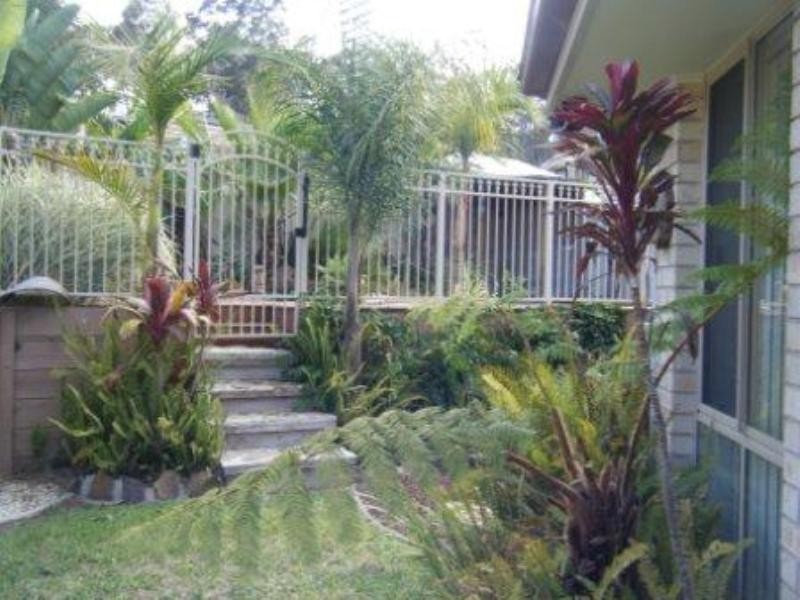 5 Correa Place, Catalina NSW 2536