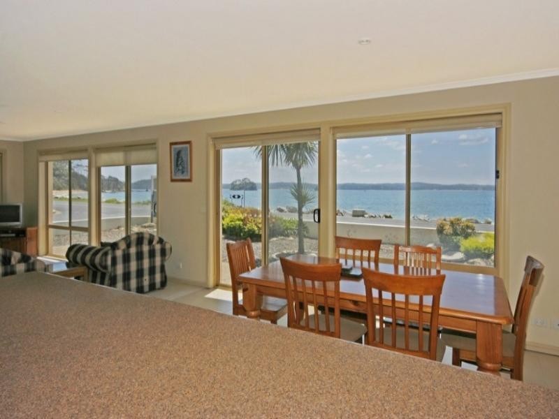 1/380 Beach Road, Batehaven NSW 2536