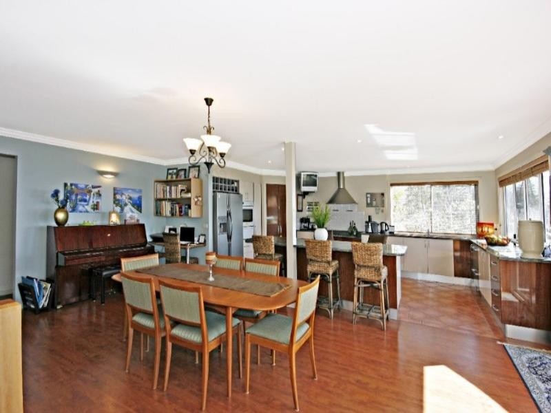 674 Beach Road, Surf Beach NSW 2536