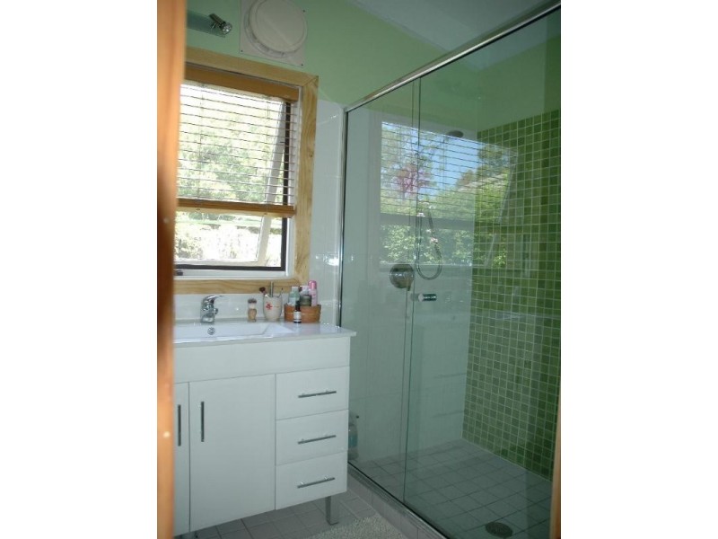 5 Newth Place, Batemans Bay NSW 2536