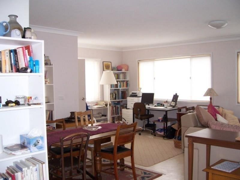 43 Clarke Street, Broulee NSW 2537