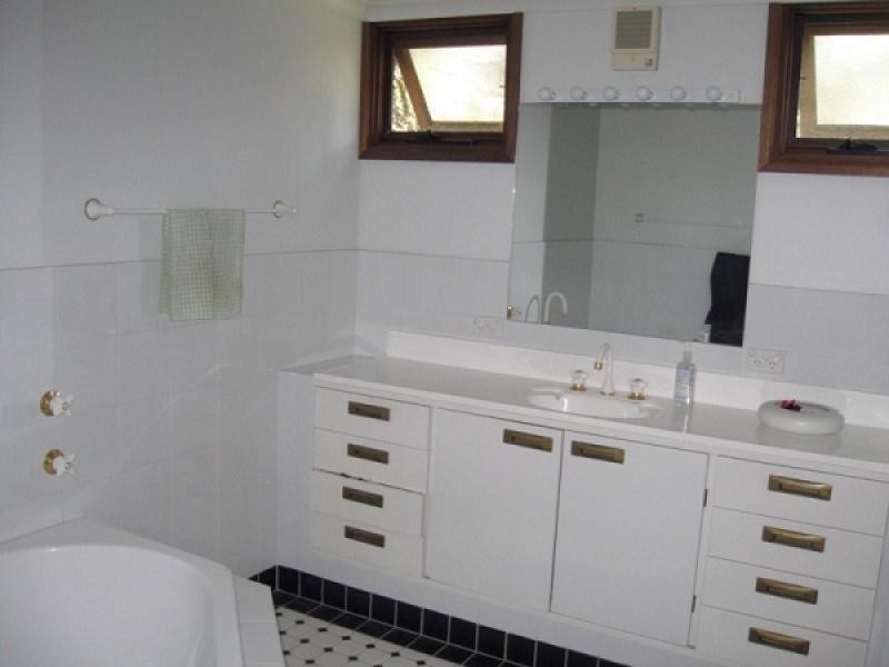 29 Grant Street, Broulee NSW 2537