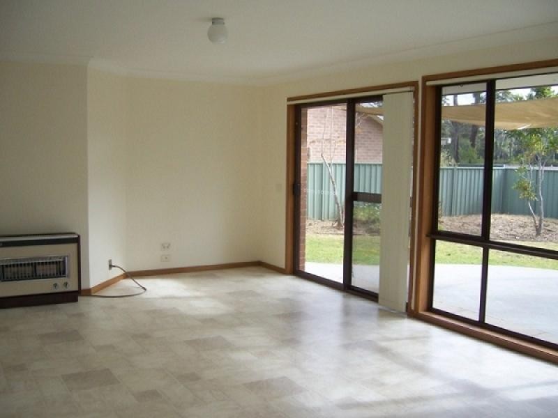 5 Suzanne Way, Broulee NSW 2537