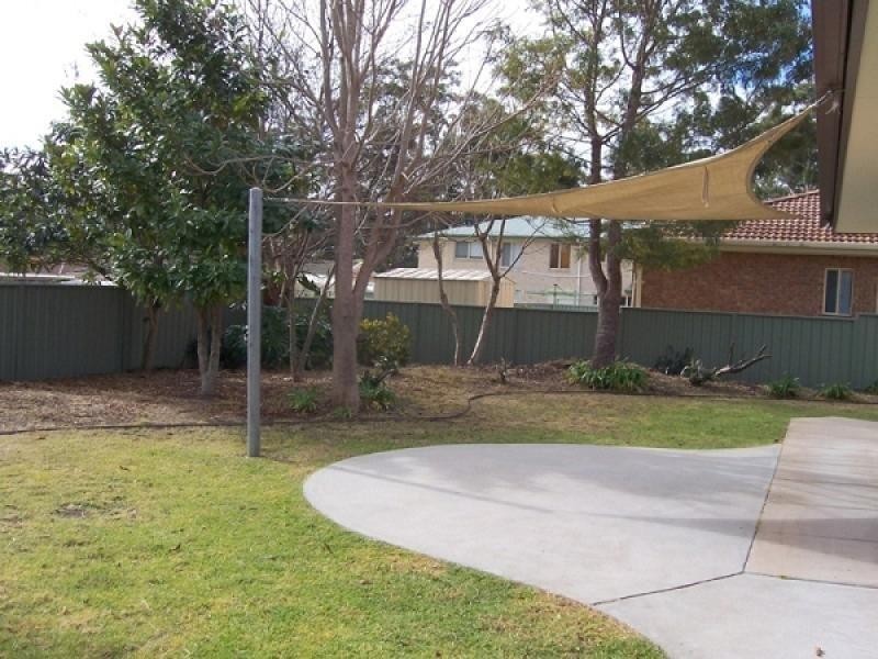 5 Suzanne Way, Broulee NSW 2537