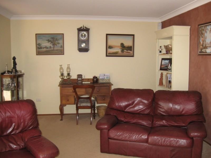 60 Heath Street, Broulee NSW 2537