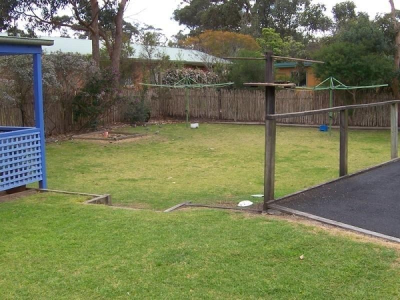 18 Imlay Street, Broulee NSW 2537