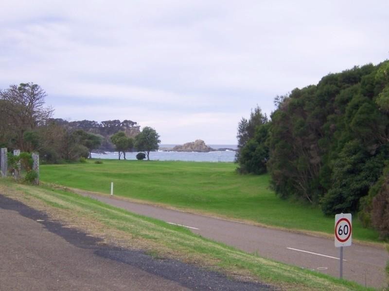 581 George Bass Drive, Malua Bay NSW 2536