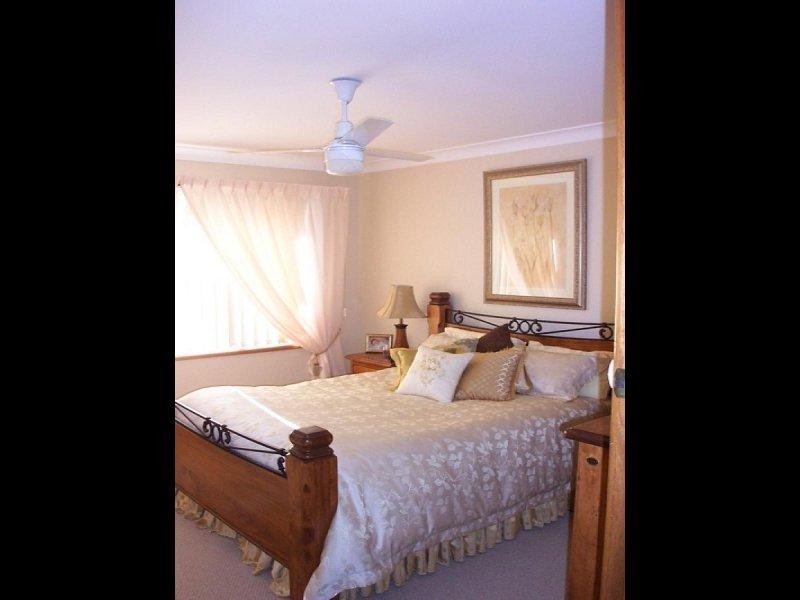 3326 Princes Highway, Moruya NSW 2537