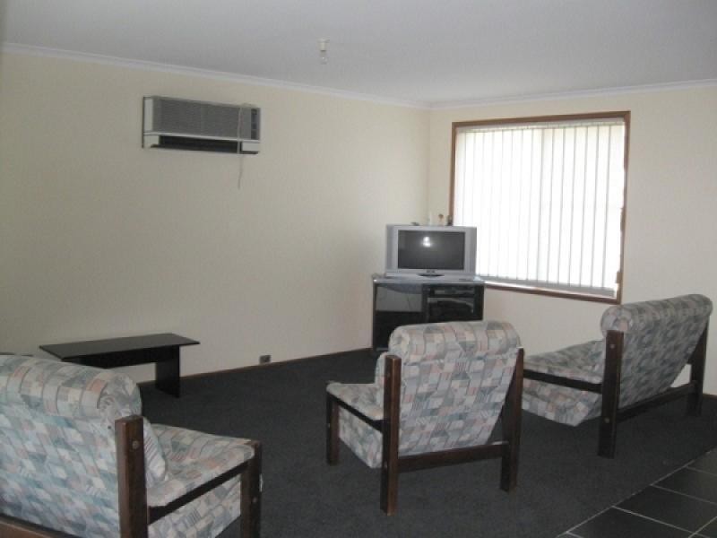 41 Deakin Parade, Tomakin NSW 2537