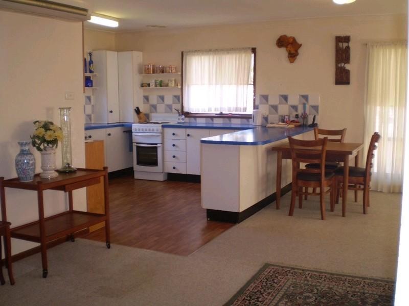 30 Clare Crescent, Batehaven NSW 2536