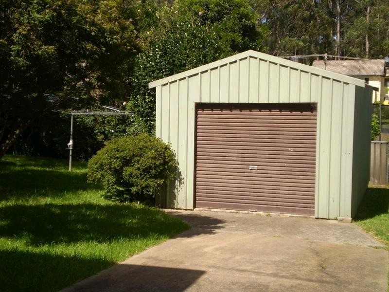 30 Clare Crescent, Batehaven NSW 2536