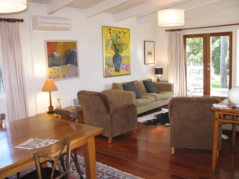 21 River Road, Mossy Point NSW 2537