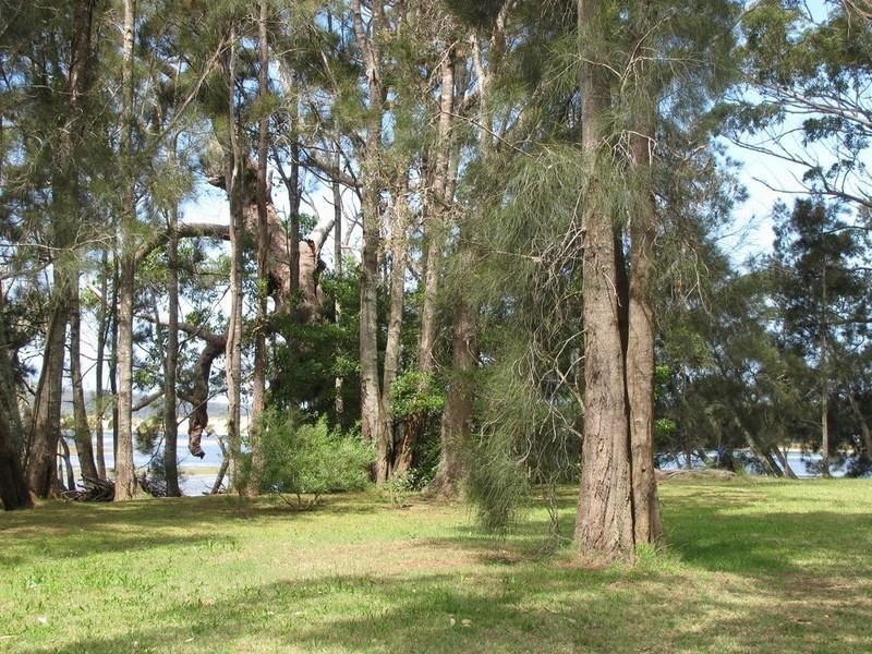 247 Annetts Parade, Mossy Point NSW 2537