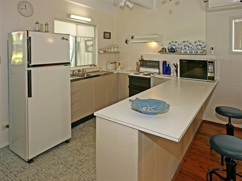 247 Annetts Parade, Mossy Point NSW 2537