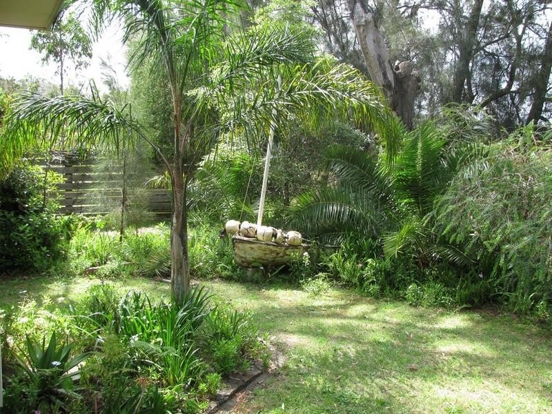 247 Annetts Parade, Mossy Point NSW 2537