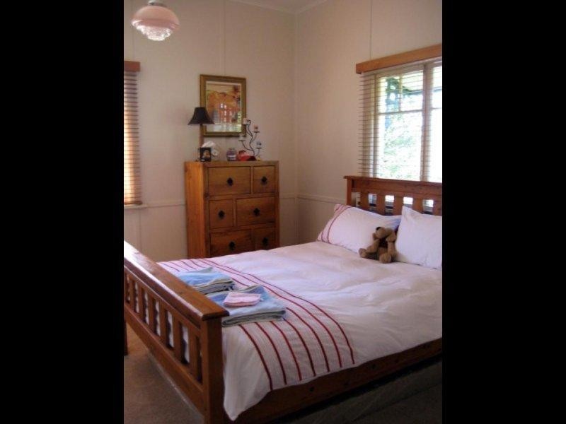 25 South Head Road, Moruya NSW 2537