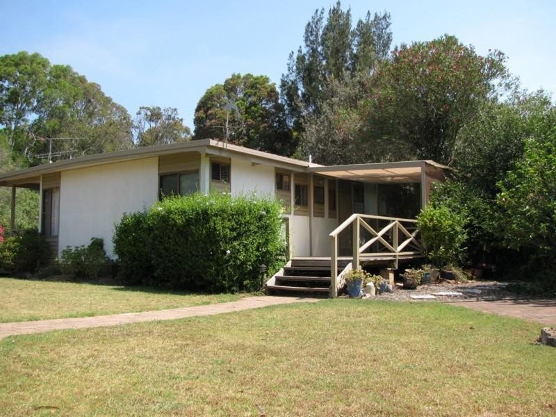 38 Hilmer Avenue, Mossy Point NSW 2537