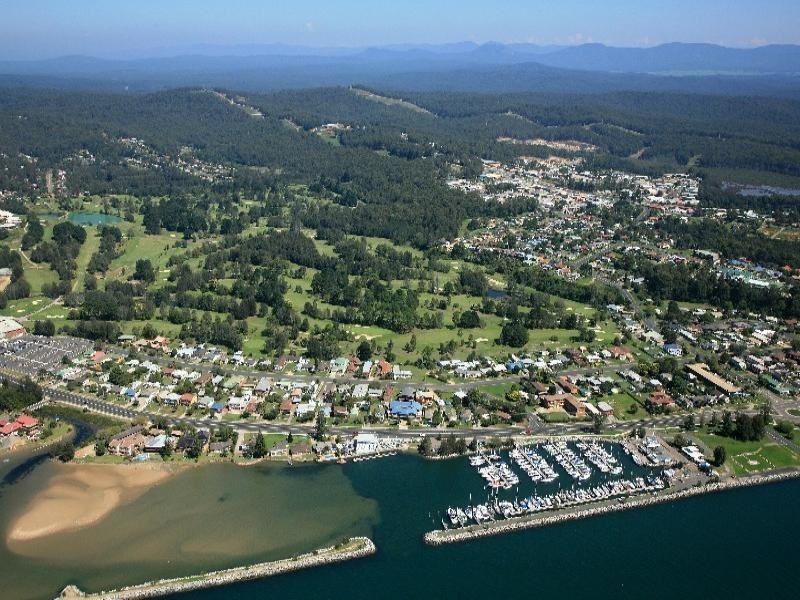 43 Golf Links Drive, Catalina NSW 2536