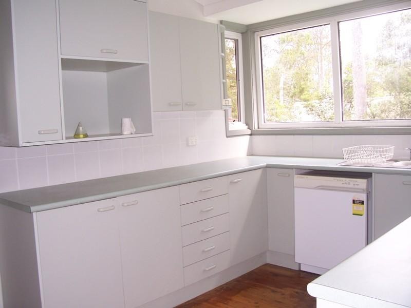 2/12 River Road, Mossy Point NSW 2537