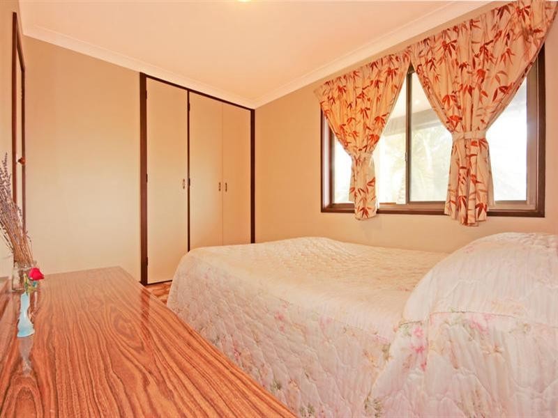 27 Wallaringa Street, Surfside NSW 2536